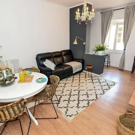 Apartament Nina 2 Bedroom Old Town ! *