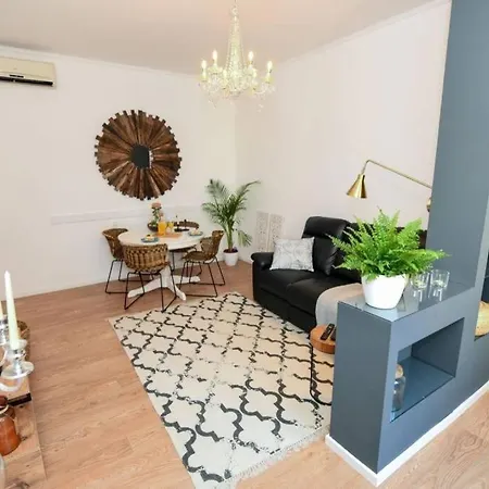 Nina 2 Bedroom Old Town ! Zadar