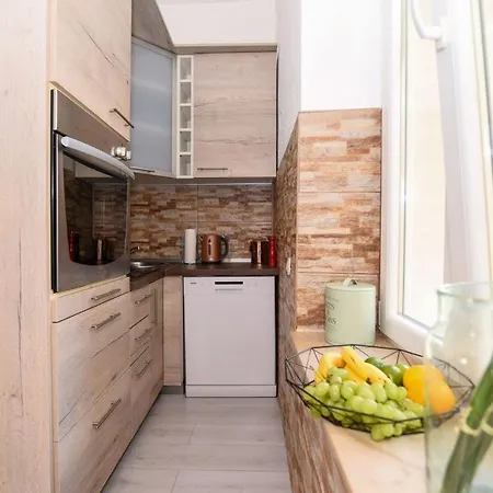 Nina 2 Bedroom Old Town ! Apartament Zadar